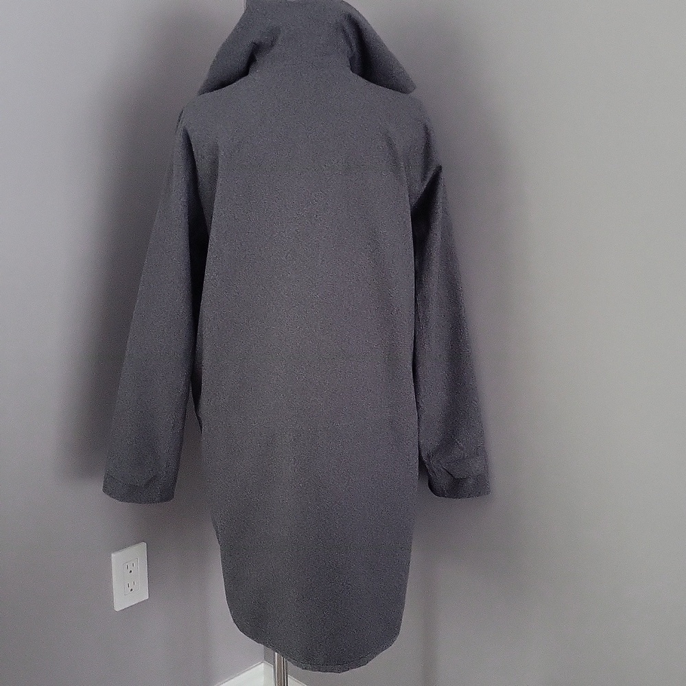 Helly Hansen Women’s Helly Tech® Long Hooded Softshell Parka – Grey, Size M - Picture 10 of 15
